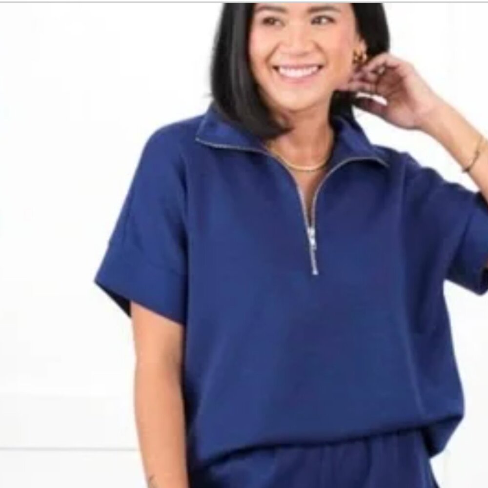 New! Dear Scarlett Short Sleeve Scuba Travel Top Only - NAVY - Size XL